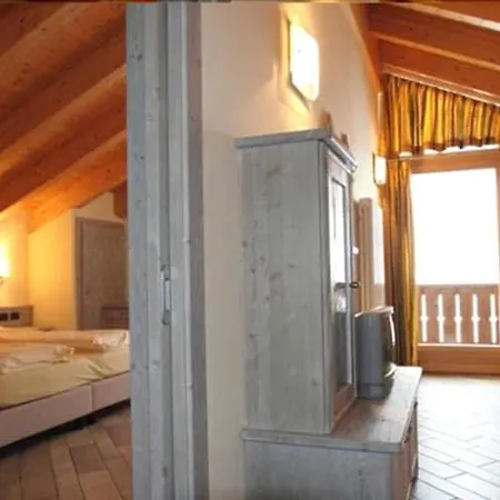 Hotel apartamentowy Vallechiara 3*